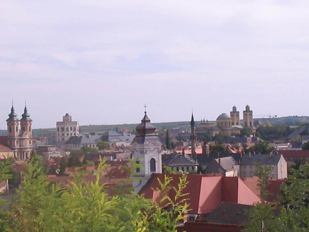 Hotel Burg Eger Extérieur photo