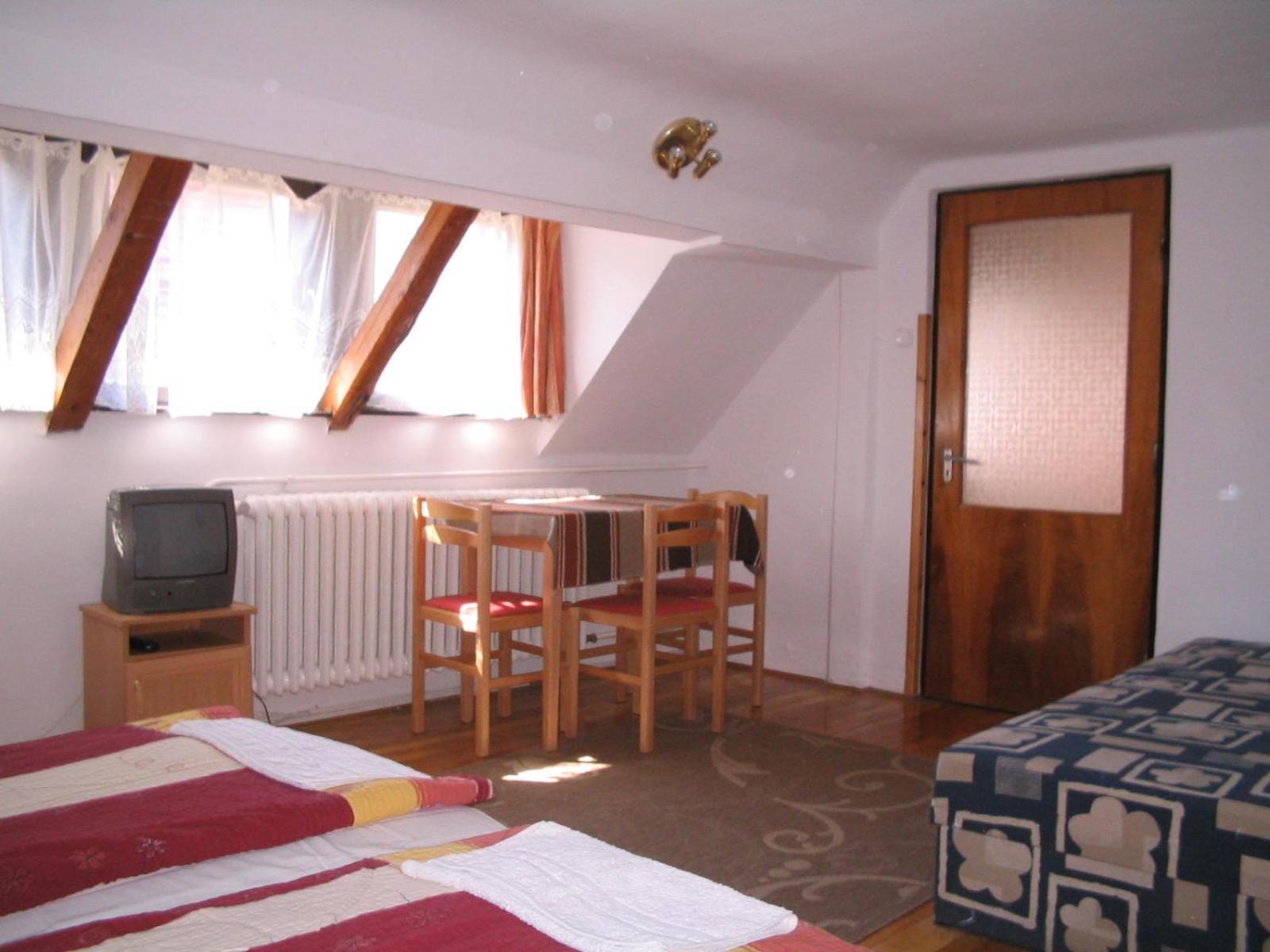 Hotel Burg Eger Extérieur photo