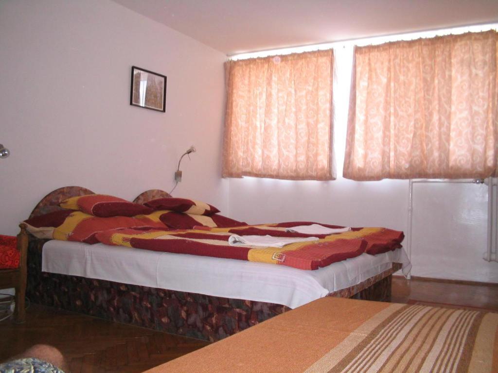 Hotel Burg Eger Extérieur photo